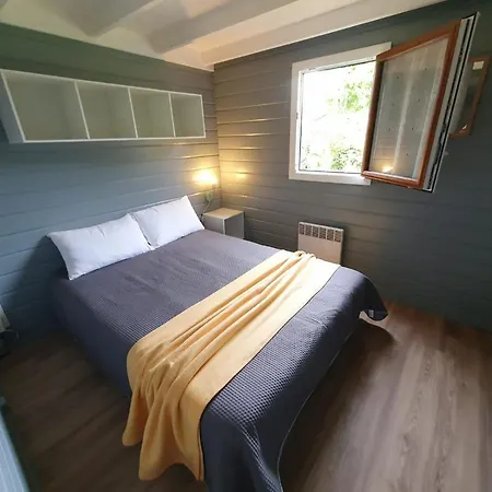 Chalet Calme Et Agreable Parentis-en-Born Exterior photo