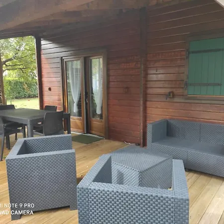 Chalet Calme Et Agreable Parentis-en-Born Exterior photo